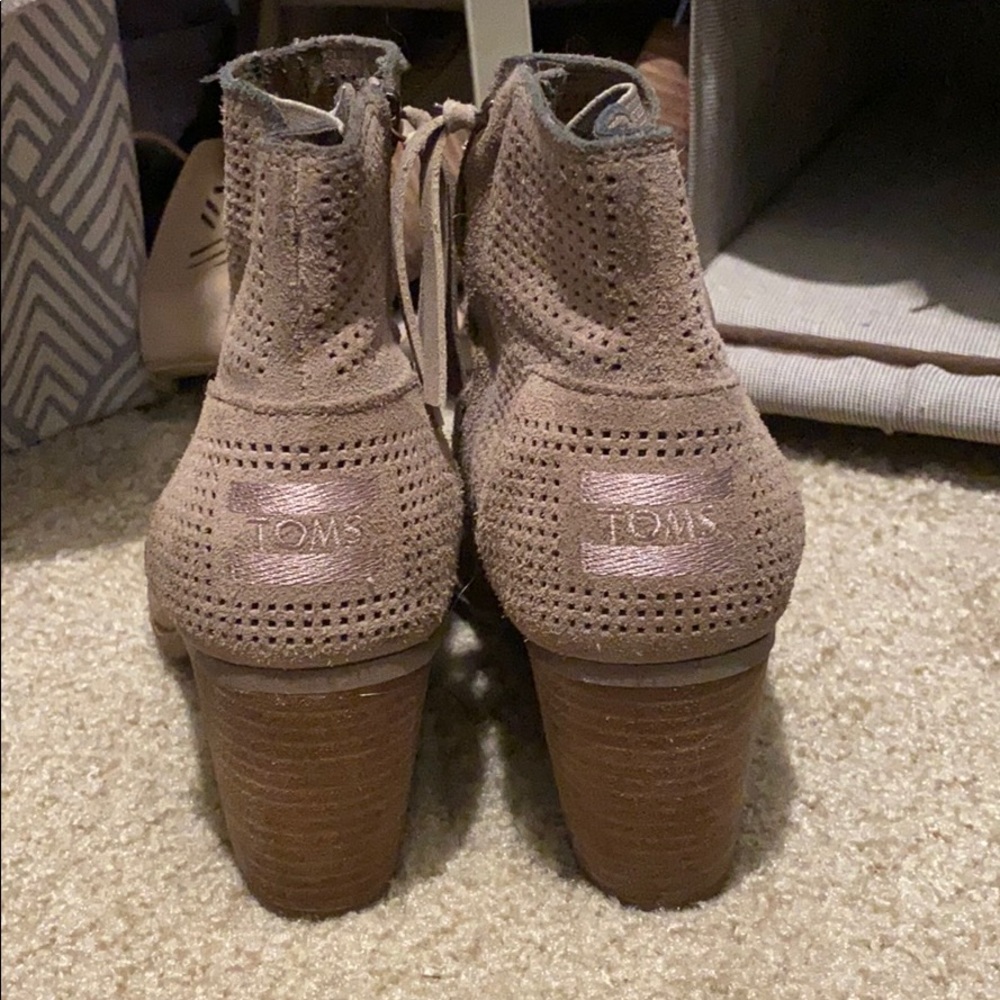 TOMS heels - Picture 2 of 3